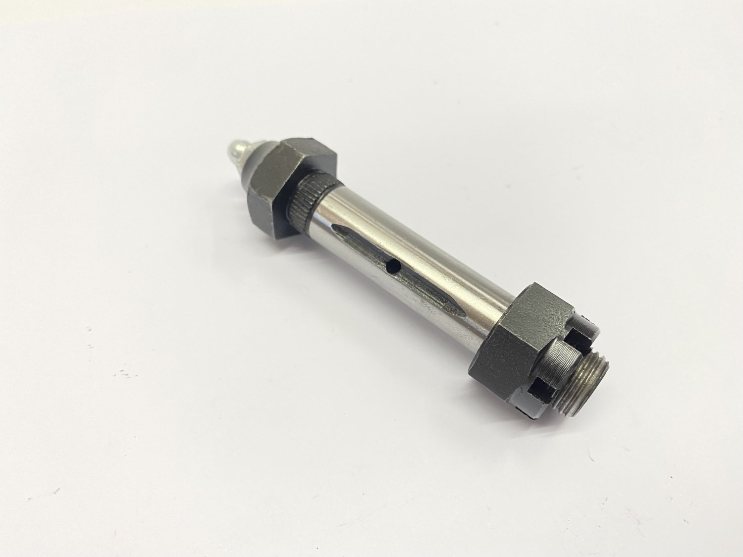 BOLT, spring pivot Desmet Jeepparts