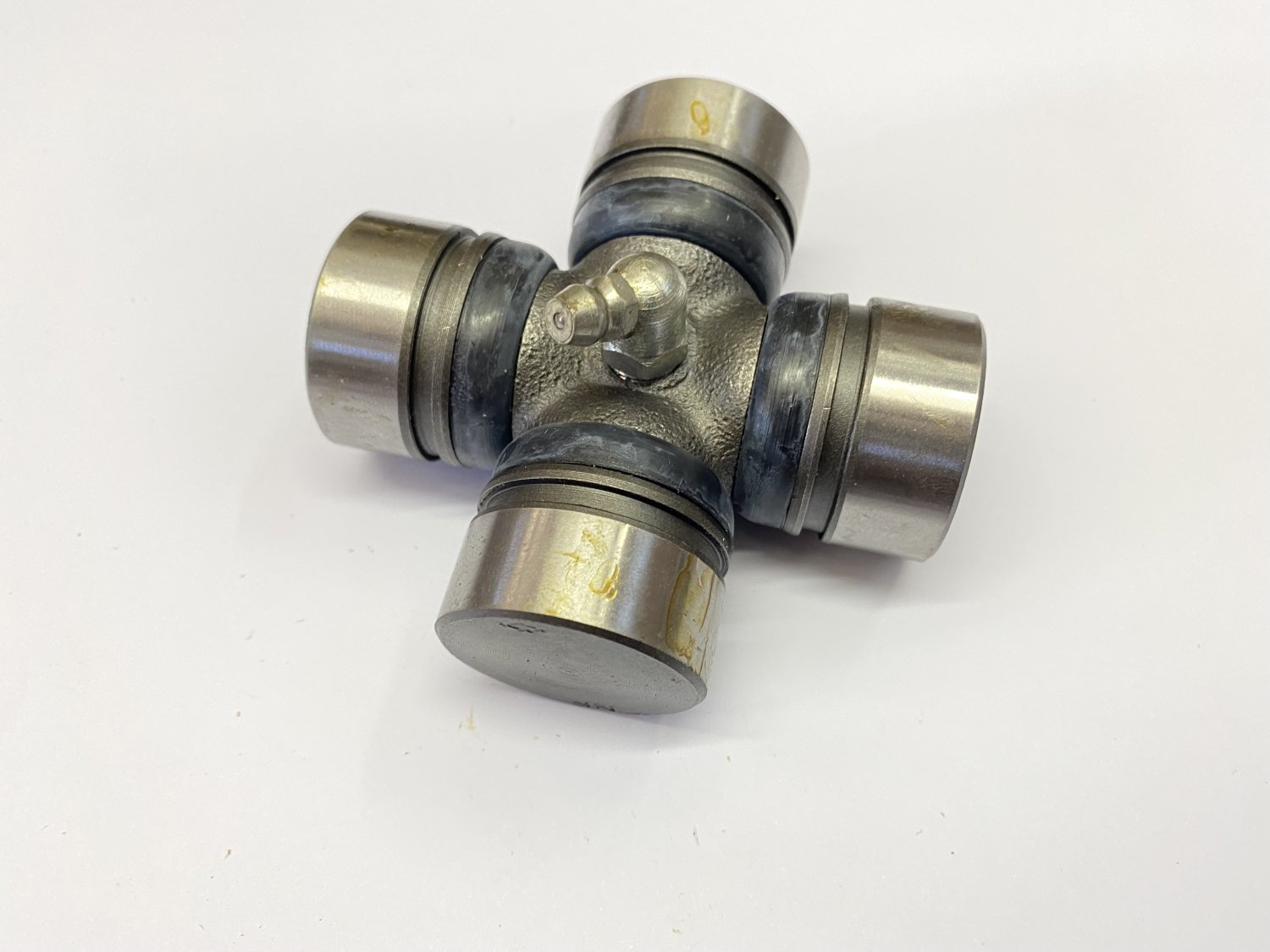 UNIVERSAL JOINT (small type) Desmet Jeepparts