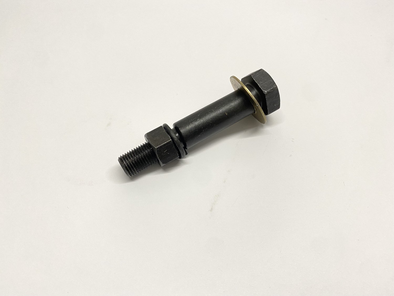 BOLT, transfer case insulator Desmet Jeepparts