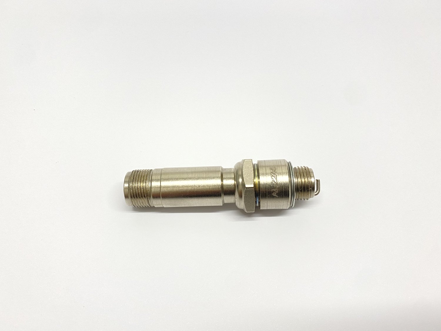 SPARK PLUG (waterproof M38 and M38A1) Desmet Jeepparts